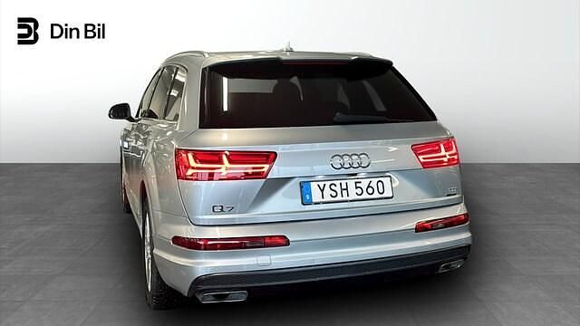Begagnad Audi Q7 Comfort 272 HK (200 kW) 2017 Silver SUV