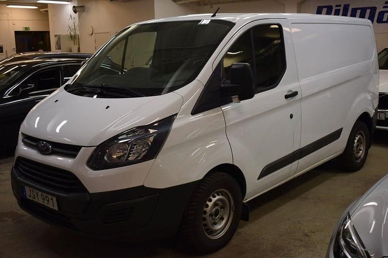 Begagnad Ford Transit Custom 101 HK (74 kW) 2015 Vit Minibuss