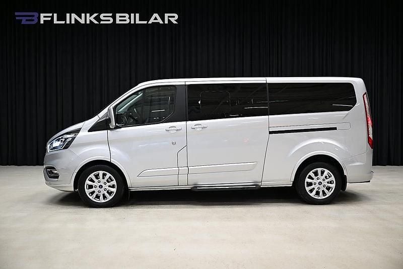 Begagnad Ford Tourneo Custom Titanium 170 HK (125 kW) 2019 Grå Van