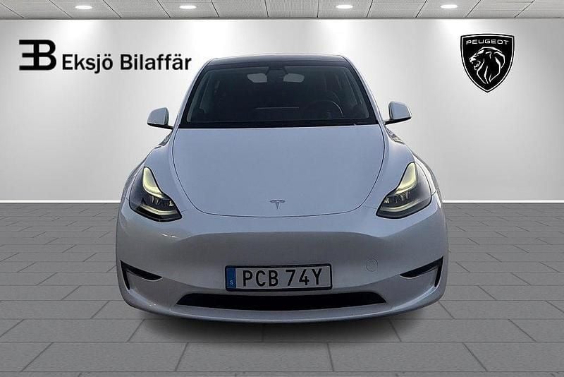 Begagnad Tesla Model Y Long Range AWD 378 kW (514 HK) 2022 Vit SUV