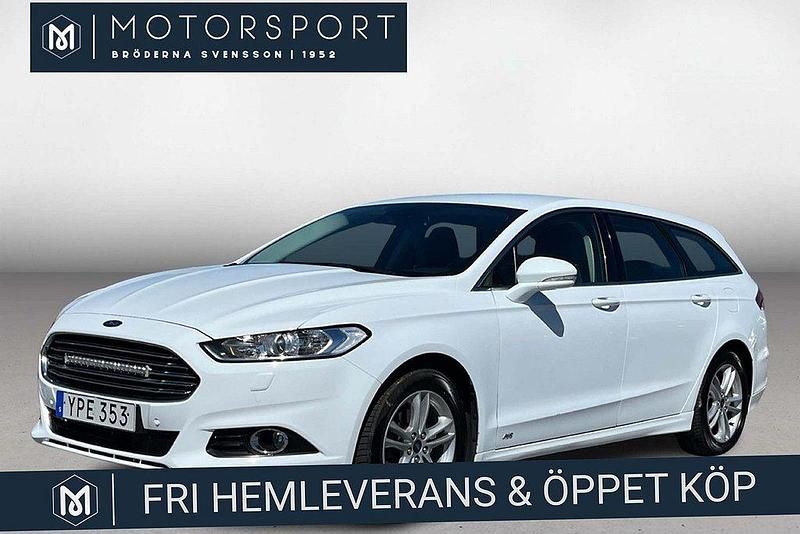 Vit Begagnad 2018 Ford Mondeo Kombi | 174 900 kr (Marknadspris) - Bild 1/3