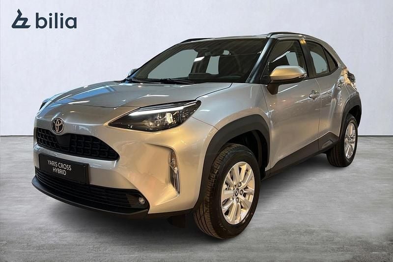 Silver Ny 2026 Toyota Yaris Hybrid | 301 800 kr - Bild 1/4