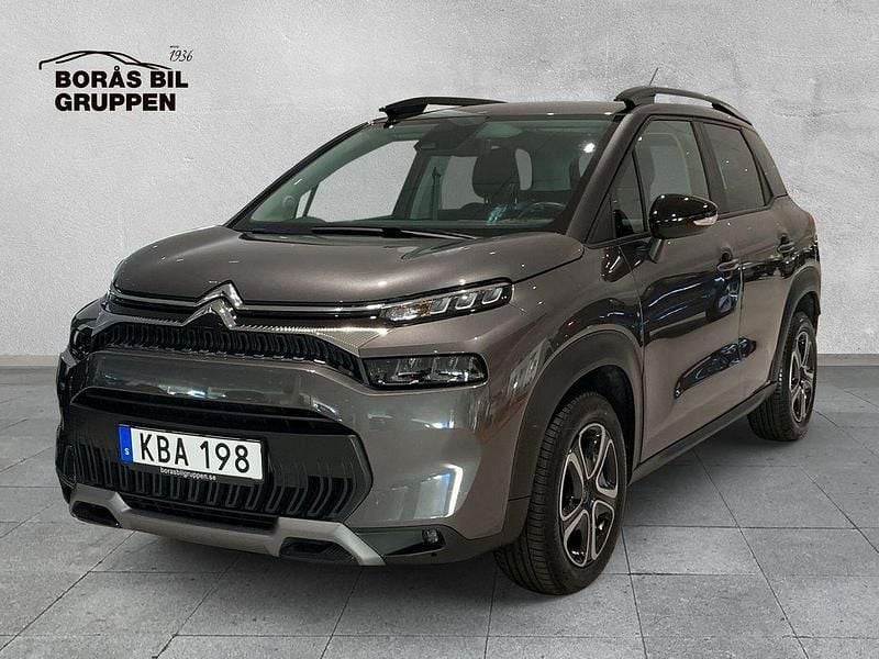 Grå Begagnad 2022 Citroën C3 Aircross Feel SUV | 149 000 kr (Marknadspris) - Bild 1/4