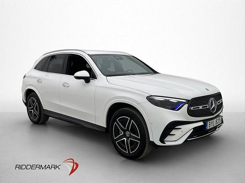 Begagnad Mercedes GLC400d AMG 252 HK (185 kW) 2023 Vit SUV