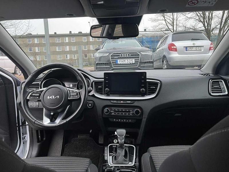 Begagnad 2022 Kia Ceed Sportswagon Kombi | 250 000 kr (Marknadspris) - Bild 1/4
