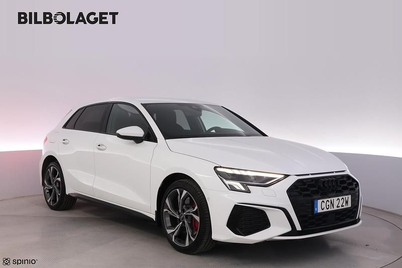 Vit Begagnad 2020 Audi A3 Sportback e-tron Proline Halvkombi | 269 800 kr (Lite dyr) - Bild 1/4