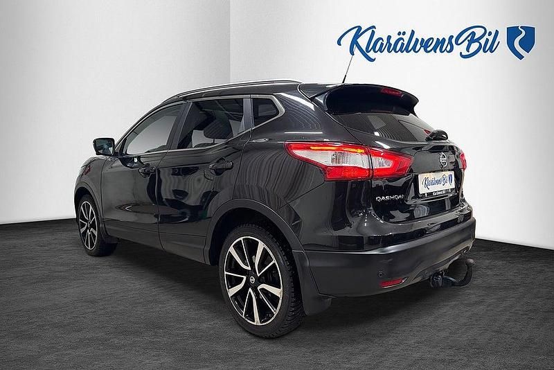 Begagnad Nissan Qashqai 360º 116 HK (85 kW) 2015 Svart SUV