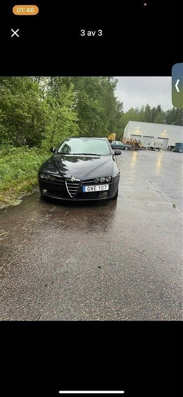 Svart Begagnad 2008 Alfa Romeo 159 Kombi | 22 000 kr - Bild 1/2
