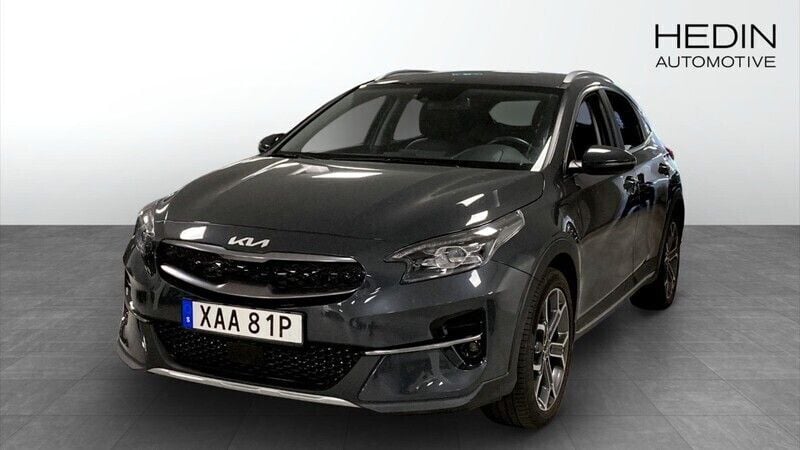 Grå (black) Begagnad 2022 Kia XCeed 2 SUV | 259 900 kr (Marknadspris) - Bild 1/4