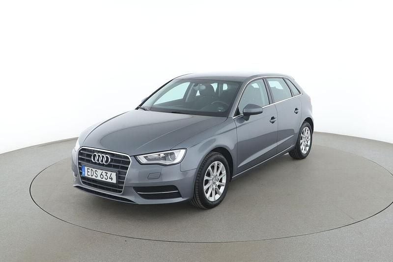 Grå Begagnad 2014 Audi A3 Attraction | 132 000 kr (Lite dyr) - Bild 1/3