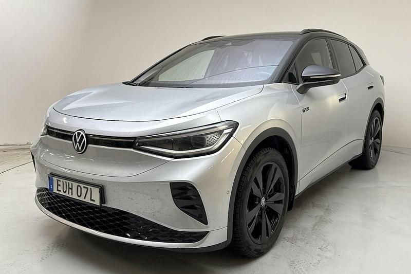 Silver Begagnad 2023 VW ID.4 GTX SUV | 359 000 kr (Superpris) - Bild 1/4