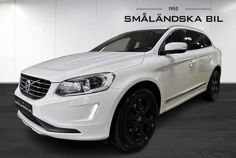 Vit Begagnad 2015 Volvo XC60 Summum SUV | 179 000 kr (Marknadspris) - Bild 1/4