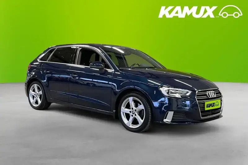 Blå Begagnad 2017 Audi A3 Halvkombi | 158 800 kr - Bild 1/4