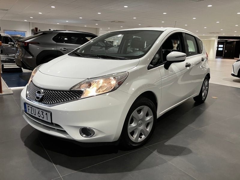 Vit Begagnad 2014 Nissan Note Minibuss | 69 900 kr (Dyr) - Bild 1/4