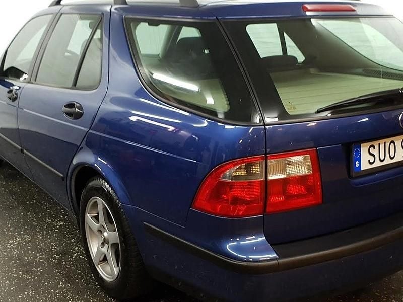 Begagnad Saab 9-5 Linear 150 HK (110 kW) 2001 Blå Kombi
