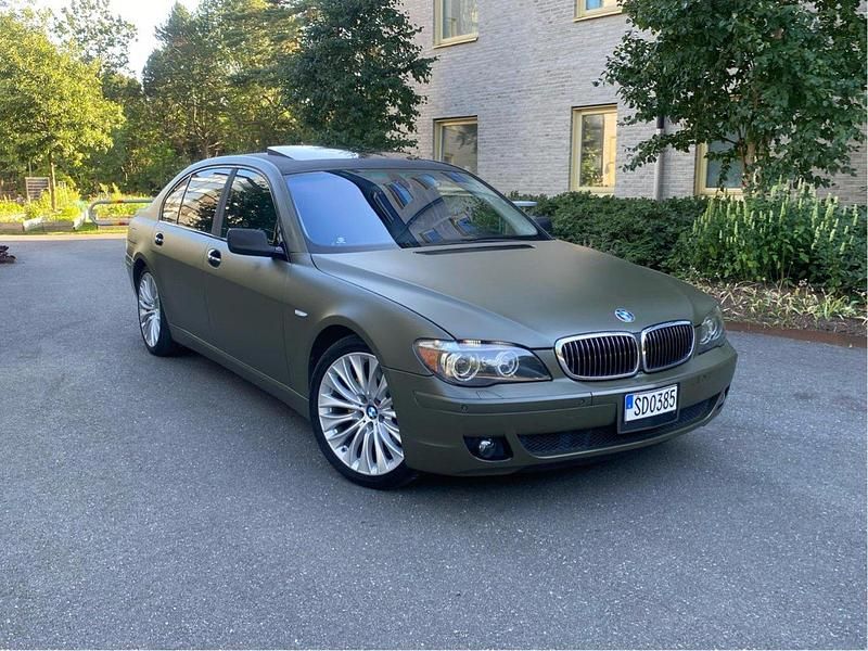 Svart Begagnad 2008 BMW 750L Sedan | 99 000 kr - Bild 1/4
