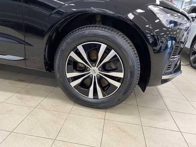 Begagnad Volvo XC60 252 HK (185 kW) 2023 Svart SUV