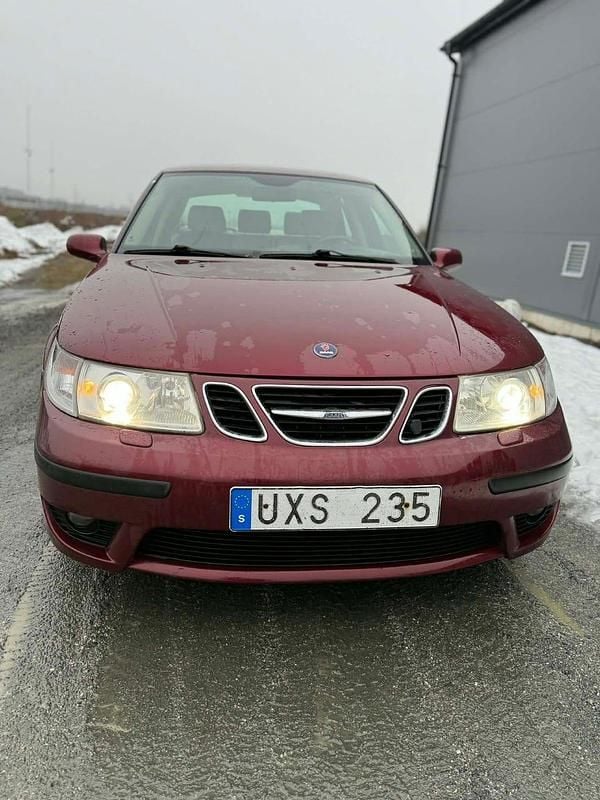 Begagnad 2004 Saab 9-5 Aero | 18 500 kr (Bra pris) - Bild 1/4