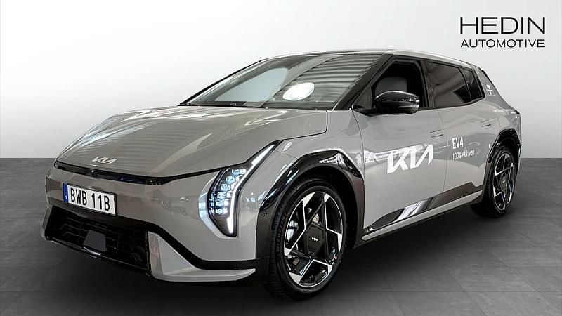 Grå (grey) Begagnad 2025 Kia EV4 GT-Line Halvkombi | 519 900 kr - Bild 1/4