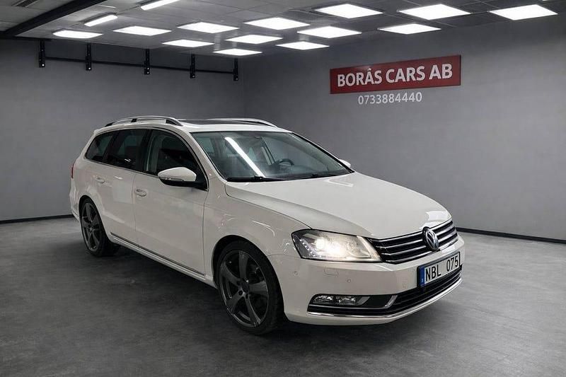 Begagnad VW Passat 150 HK (110 kW) 2012 Vit Kombi