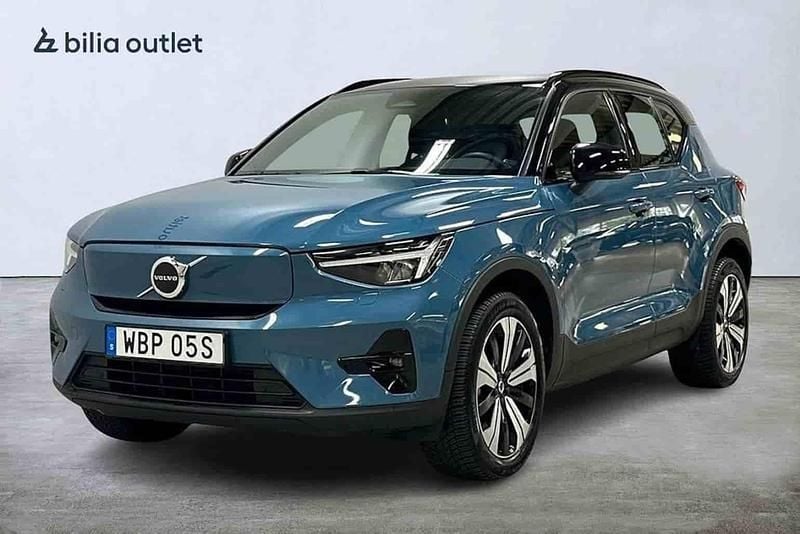 Blå Begagnad 2023 Volvo XC40 Single Motor SUV | 354 900 kr - Bild 1/1