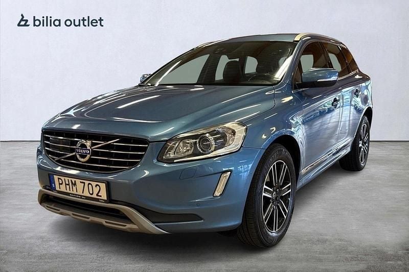 Blå Begagnad 2017 Volvo XC60 Standard SUV | 129 900 kr (Superpris) - Bild 1/4