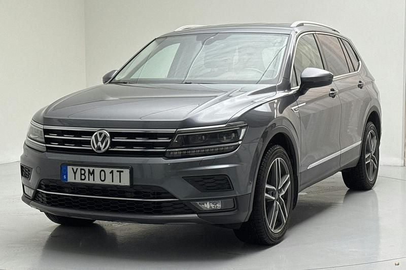 Grå Begagnad 2019 VW Tiguan Allspace SUV | 280 000 kr (Bra pris) - Bild 1/4