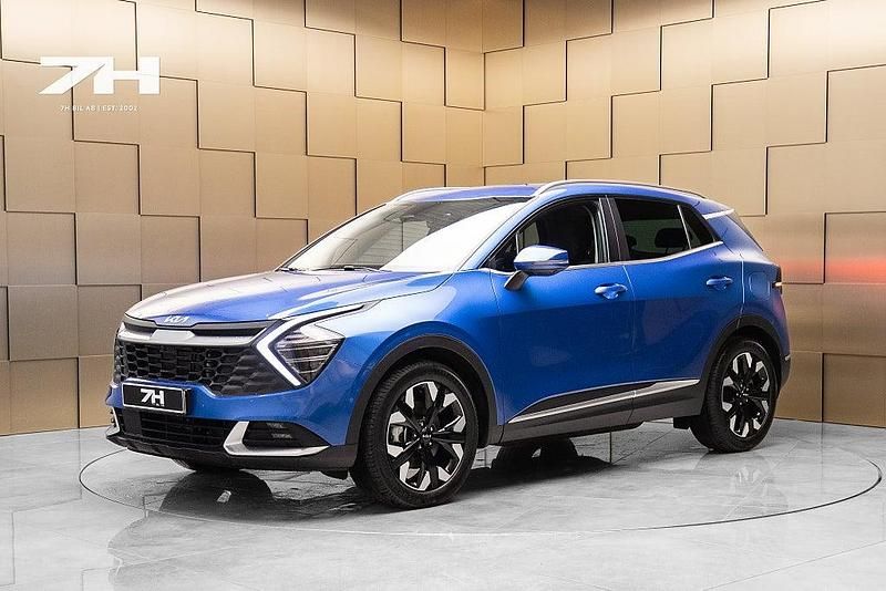 Blå Begagnad 2024 Kia Sportage Advance SUV | 369 900 kr (Bra pris) - Bild 1/4