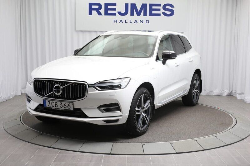 Vit Begagnad 2017 Volvo XC60 Inscription SUV | 319 500 kr (Superpris) - Bild 1/4