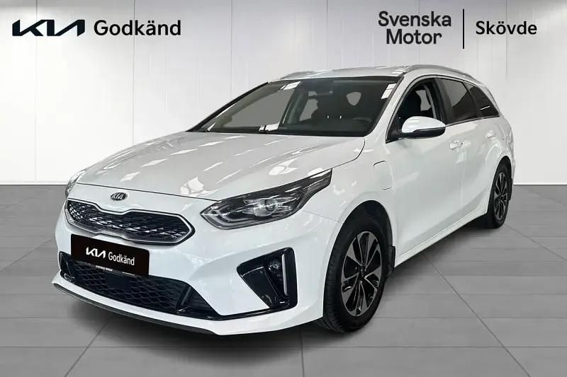Vit Begagnad 2021 Kia Ceed Sportswagon Advance Kombi | 199 200 kr (Bra pris) - Bild 1/4