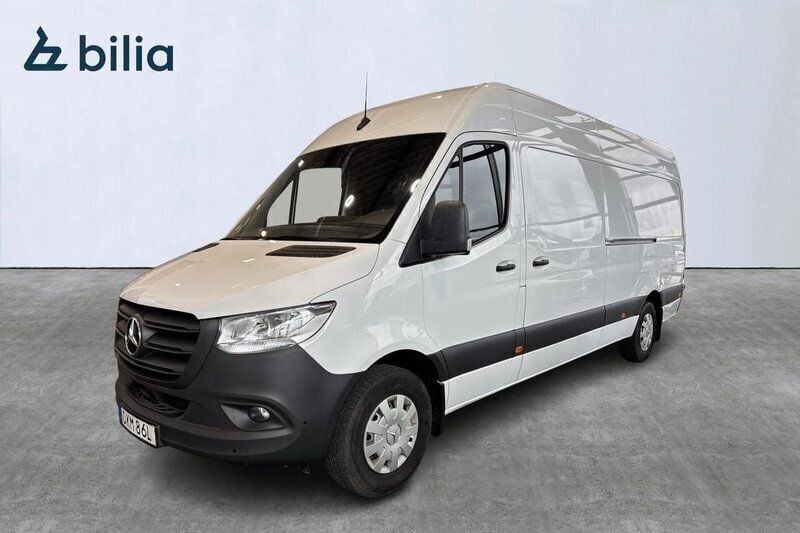 Vit Begagnad 2022 Mercedes Sprinter Van | 429 000 kr (Dyr) - Bild 1/4