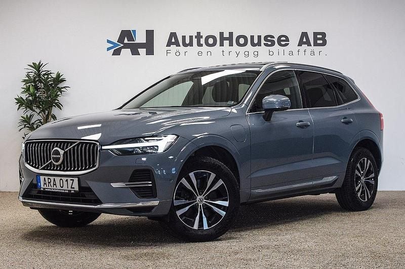 Grå Begagnad 2022 Volvo XC60 SUV | 429 000 kr (Superpris) - Bild 1/4