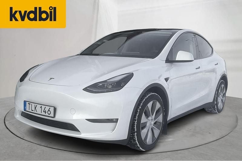 Begagnad Tesla Model Y Long Range AWD 378 kW (514 HK) 2023 Vit SUV