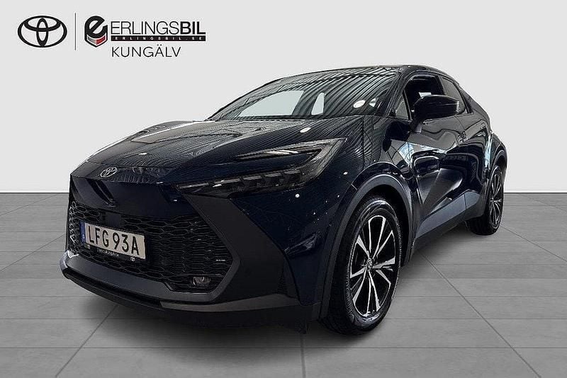 Blå Begagnad 2024 Toyota C-HR Style SUV | 349 900 kr (Bra pris) - Bild 1/4