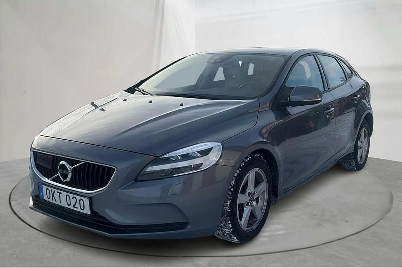 Grå Begagnad 2017 Volvo V40 Business Edition | 142 000 kr (Lite dyr) - Bild 1/4