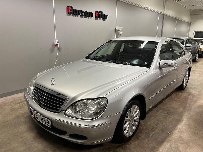 Begagnad Mercedes S350 245 HK (180 kW) 2004 Silver