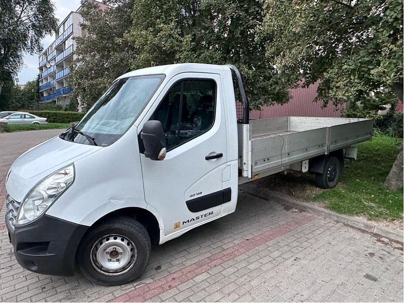 Vit Begagnad 2012 Renault Master Van | 95 000 kr (Marknadspris) - Bild 1/4