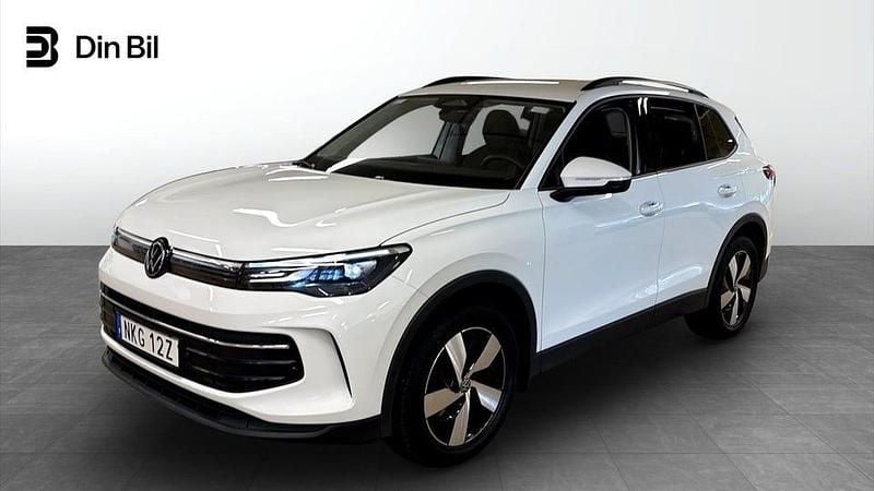Begagnad VW Tiguan Life 150 HK (110 kW) 2024 Vit SUV