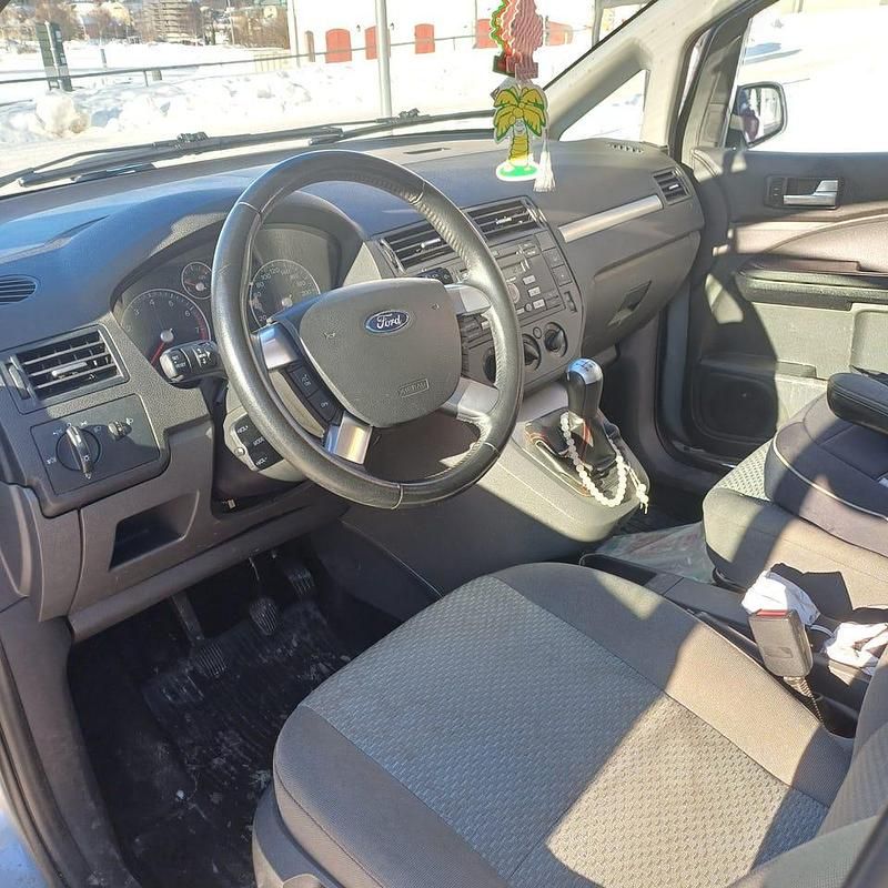 Begagnad Ford C-MAX 125 HK (91 kW) 2005 Minibuss