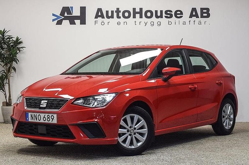 Röd Begagnad 2020 Seat Ibiza Style Halvkombi | 119 000 kr (Marknadspris) - Bild 1/4