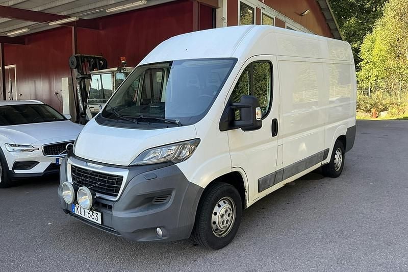 Vit Begagnad 2016 Peugeot Boxer Van | 55 000 kr (Superpris) - Bild 1/4