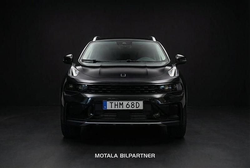 Begagnad Lynk & Co 01 261 HK (191 kW) 2021 Svart SUV