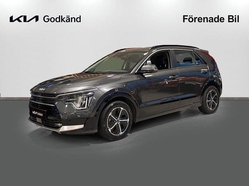 Interstellar grey Begagnad 2022 Kia Niro SUV | 279 000 kr (Bra pris) - Bild 1/4