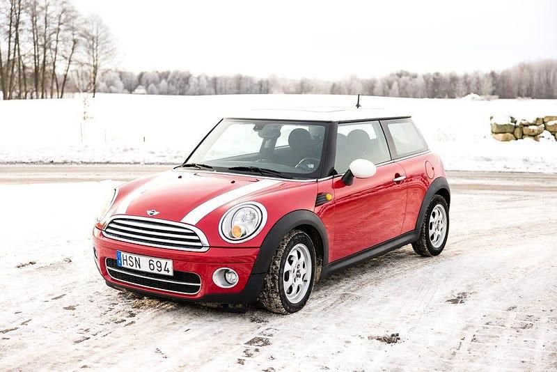 Begagnad Mini Cooper D 109 HK (80 kW) 2009 Halvkombi