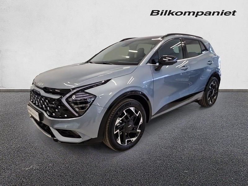 Grå Ny 2025 Kia Sportage GT-Line SUV | 459 900 kr (Bra pris) - Bild 1/4