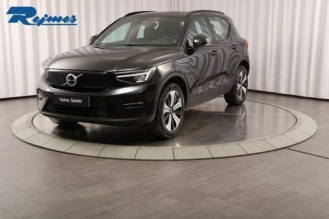 Svart (onyx svart metallic) Begagnad 2022 Volvo XC40 Core SUV | 308 900 kr - Bild 1/4