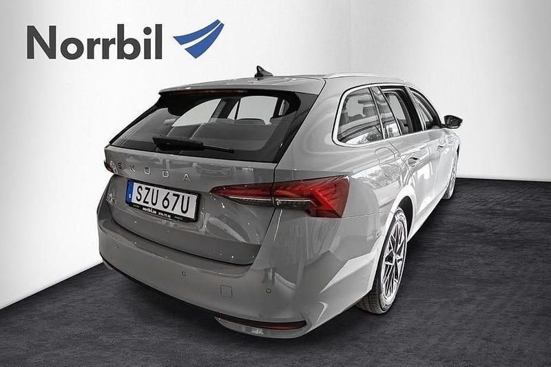 Ny Skoda Octavia Selection 116 HK (85 kW) 2025 Grå Kombi