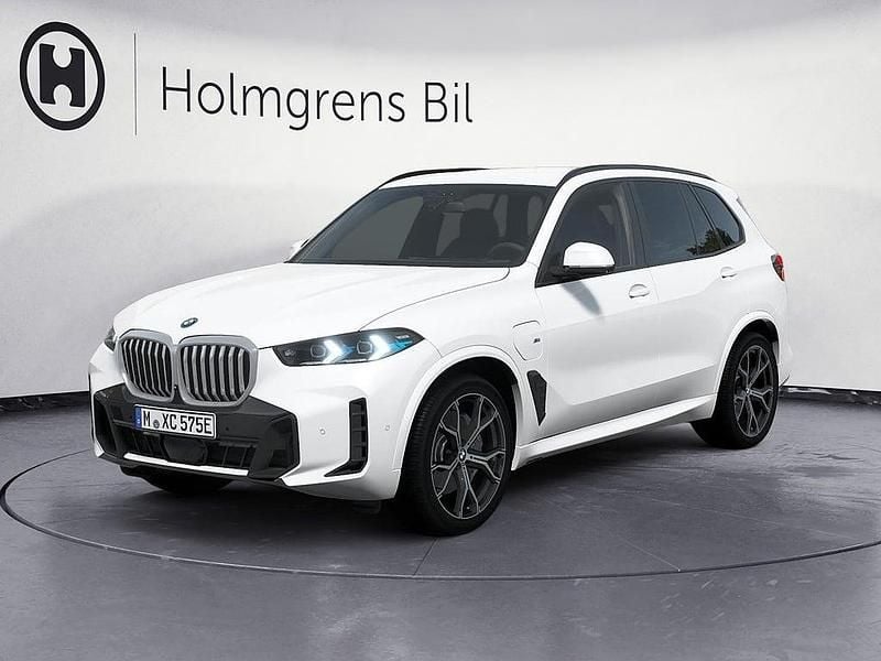Okänd Begagnad 2024 BMW X5 Efficient Dynamics SUV | 929 900 kr - Bild 1/4