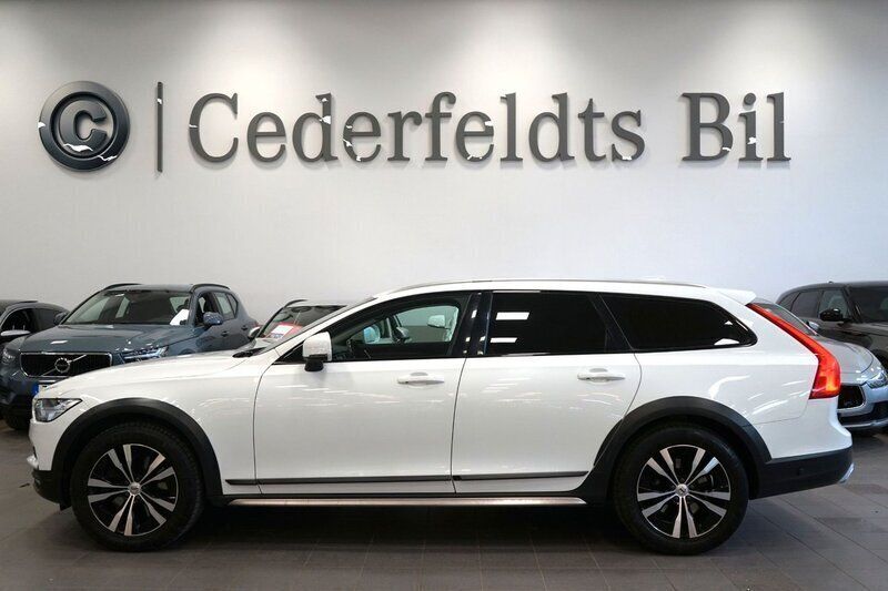Vit Begagnad 2019 Volvo V90 CC Kombi | 238 900 kr (Marknadspris) - Bild 1/4