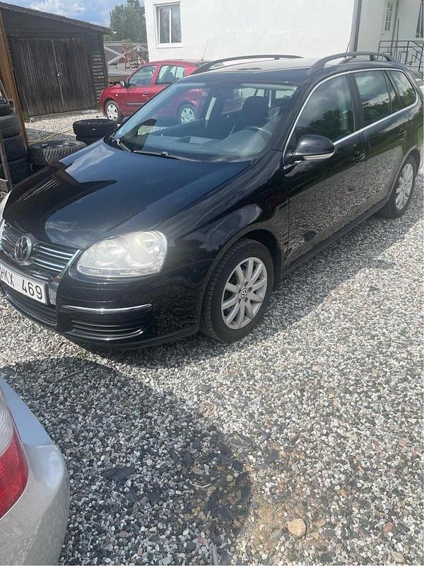 Svart Begagnad 2008 VW Golf VI Kombi | 25 000 kr (Superpris) - Bild 1/2